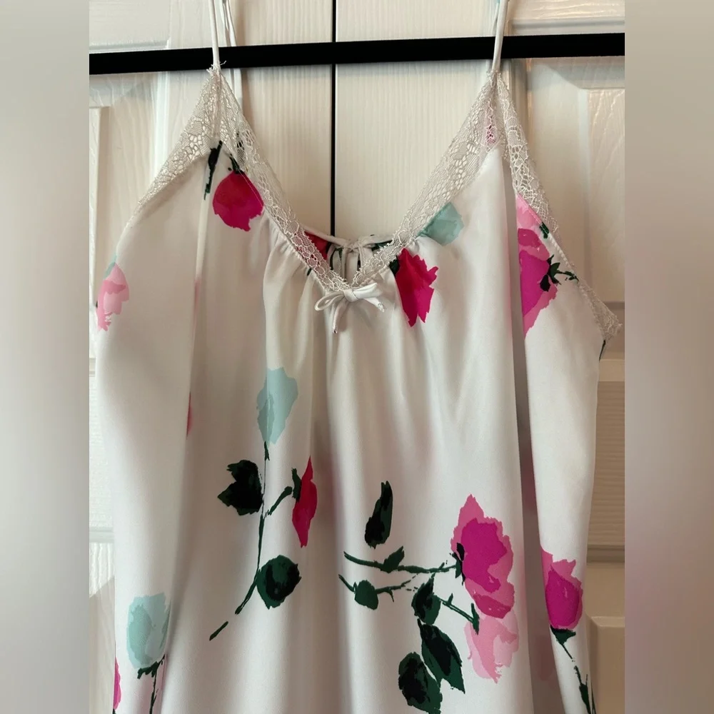 Kate Spade Intimates, White & Pink Floral Nightgown Sz S Very Good Condition